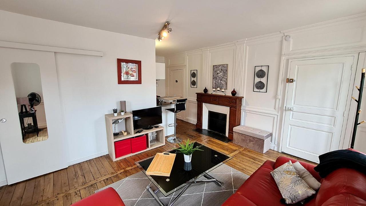 Les Lices, T2 De Caractere En Plein Centre Historique Apartamento Vannes Exterior foto